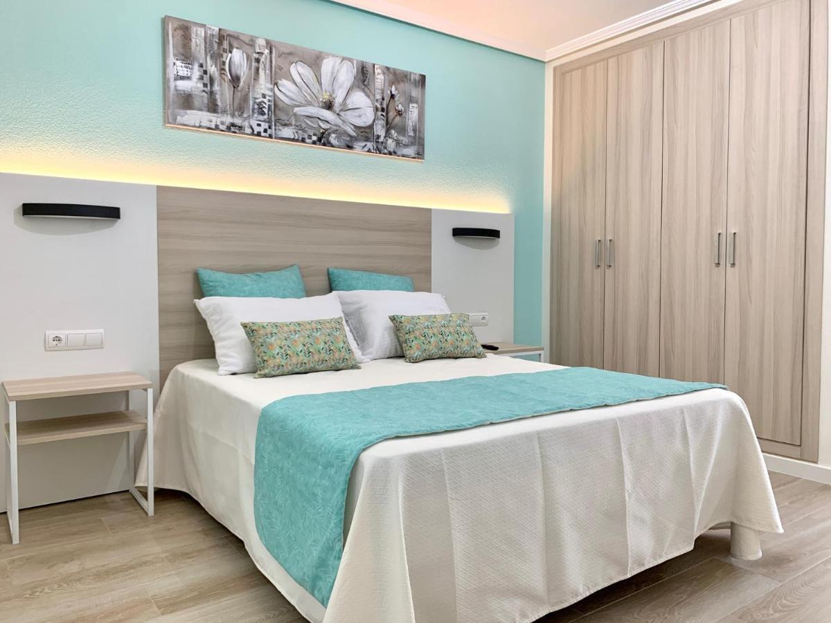 Coliseo Albir Beach 알비르 외부 사진