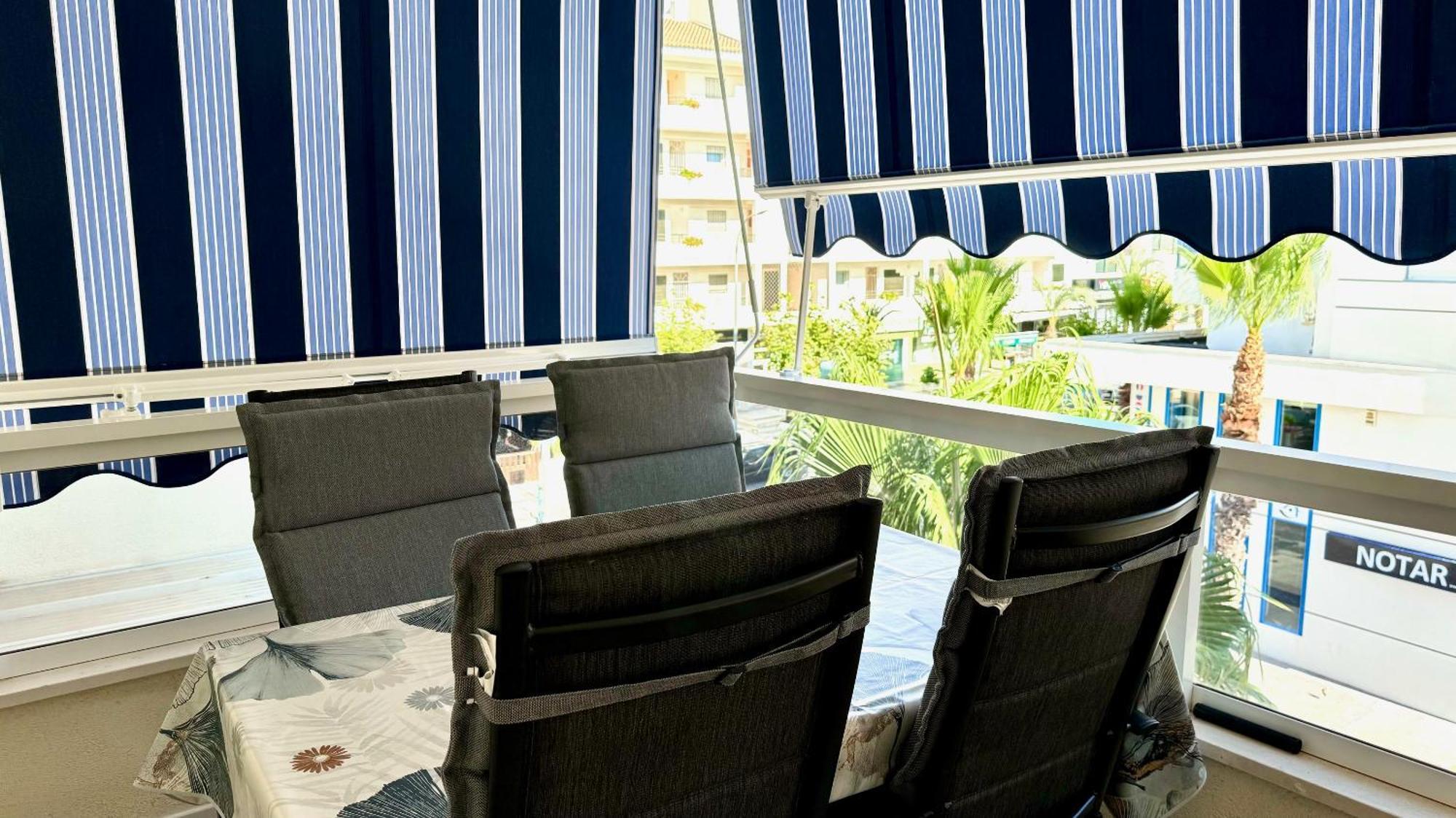 Coliseo Albir Beach 알비르 외부 사진